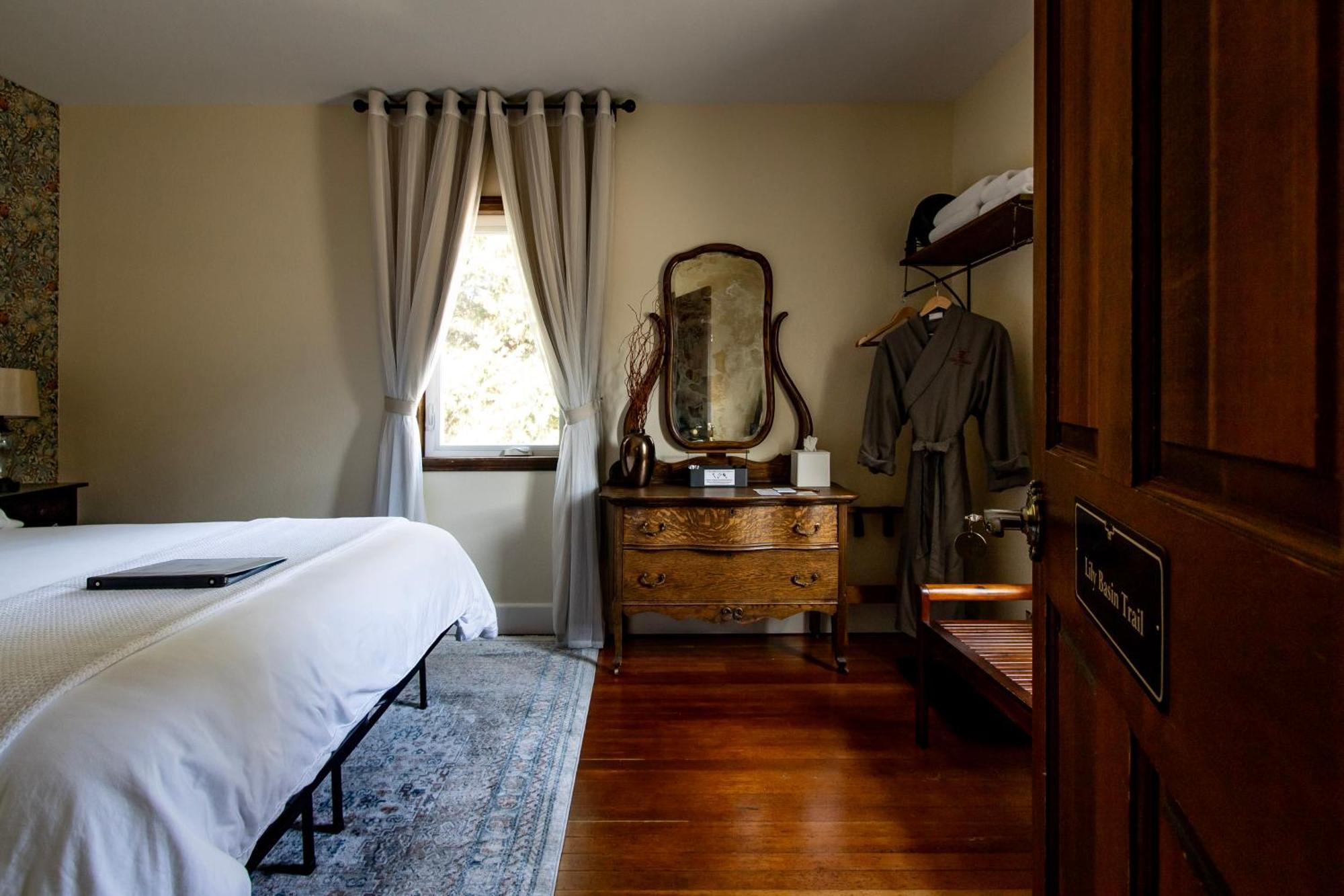 Historic Hotel パックウッド エクステリア 写真