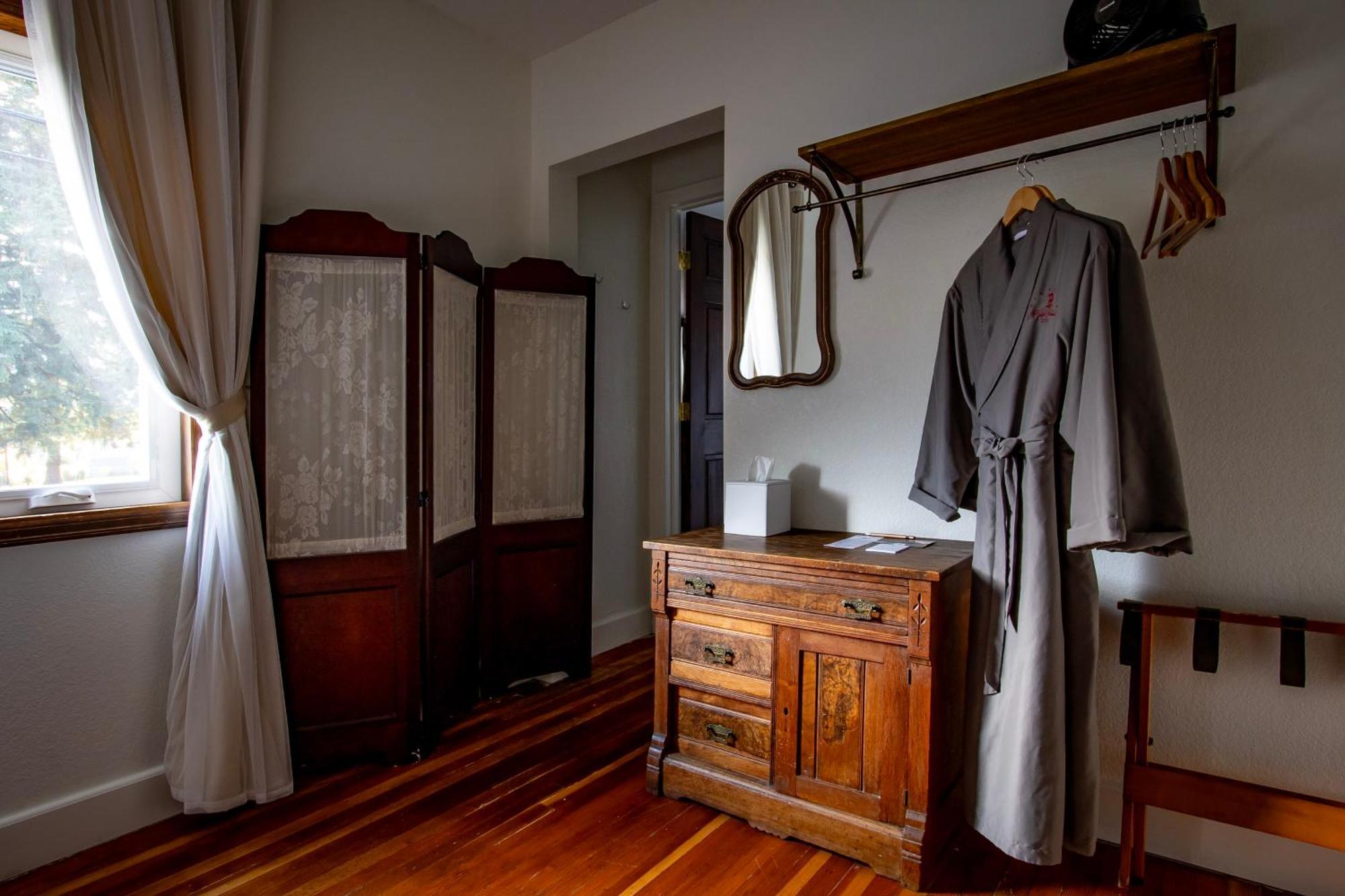 Historic Hotel パックウッド エクステリア 写真